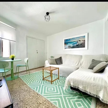 Centrico Junto A Estacion De Tren B Apartman Alicante